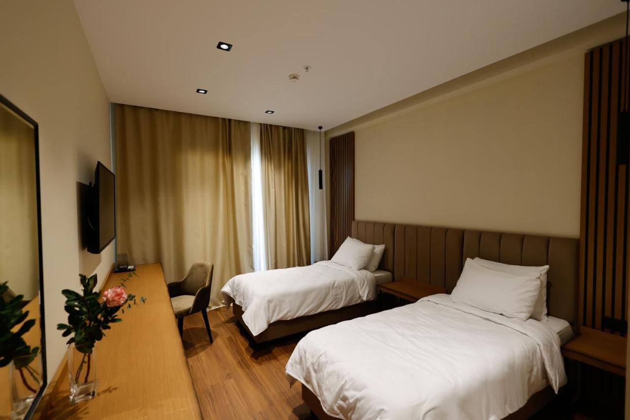 Vlorë Valza Boutique Hotel מראה חיצוני תמונה