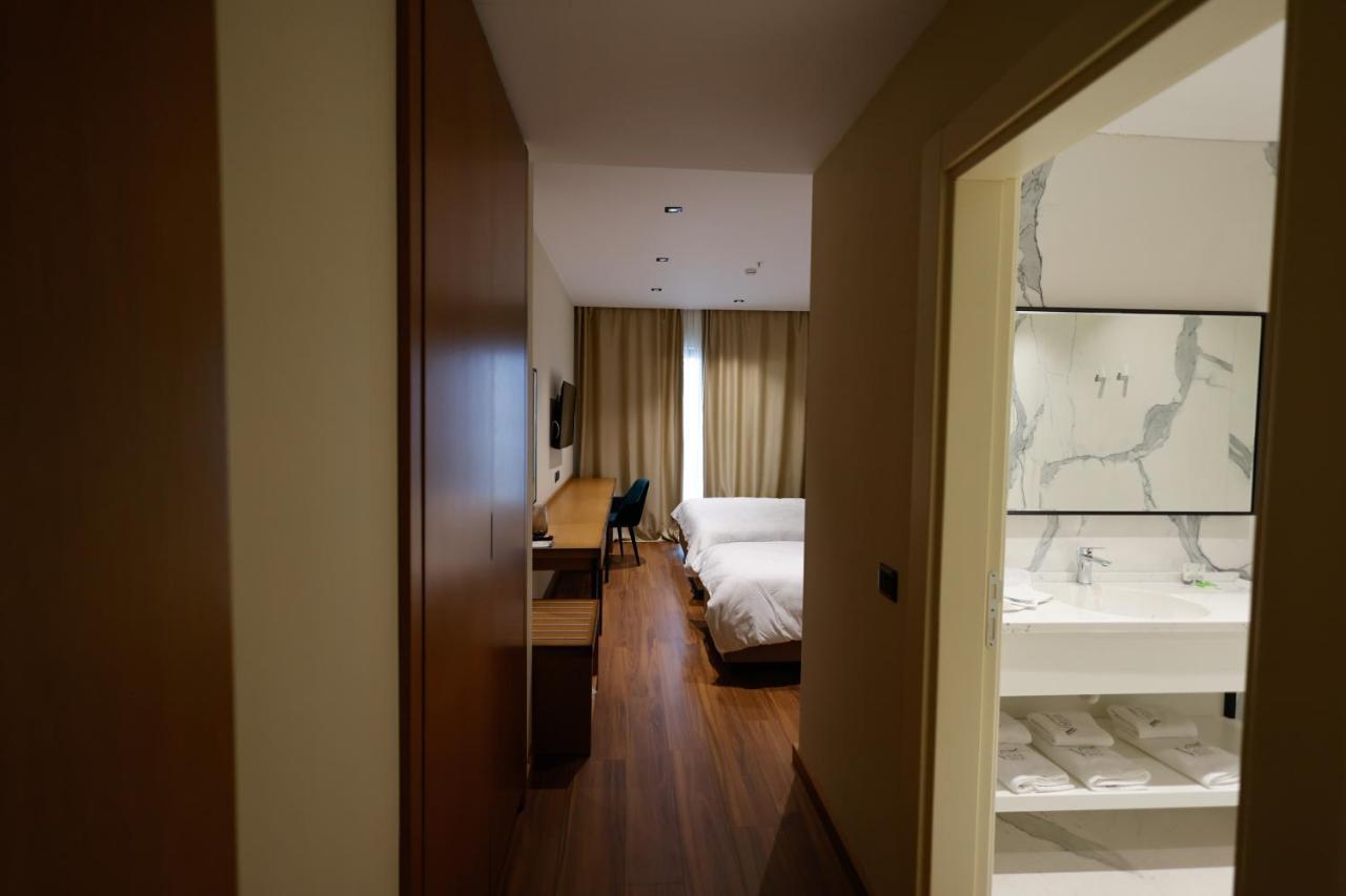 Vlorë Valza Boutique Hotel מראה חיצוני תמונה